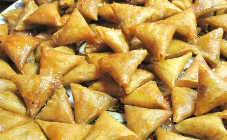 Almond Briwates w/ Honey